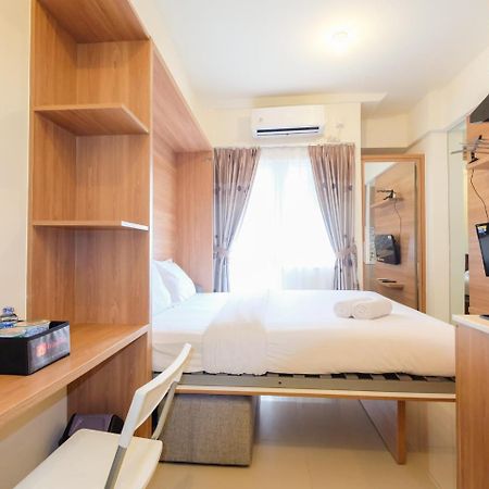 Modern Studio At Green Pramuka City Apartment Near To Shopping Center By Travelio Джакарта Екстериор снимка