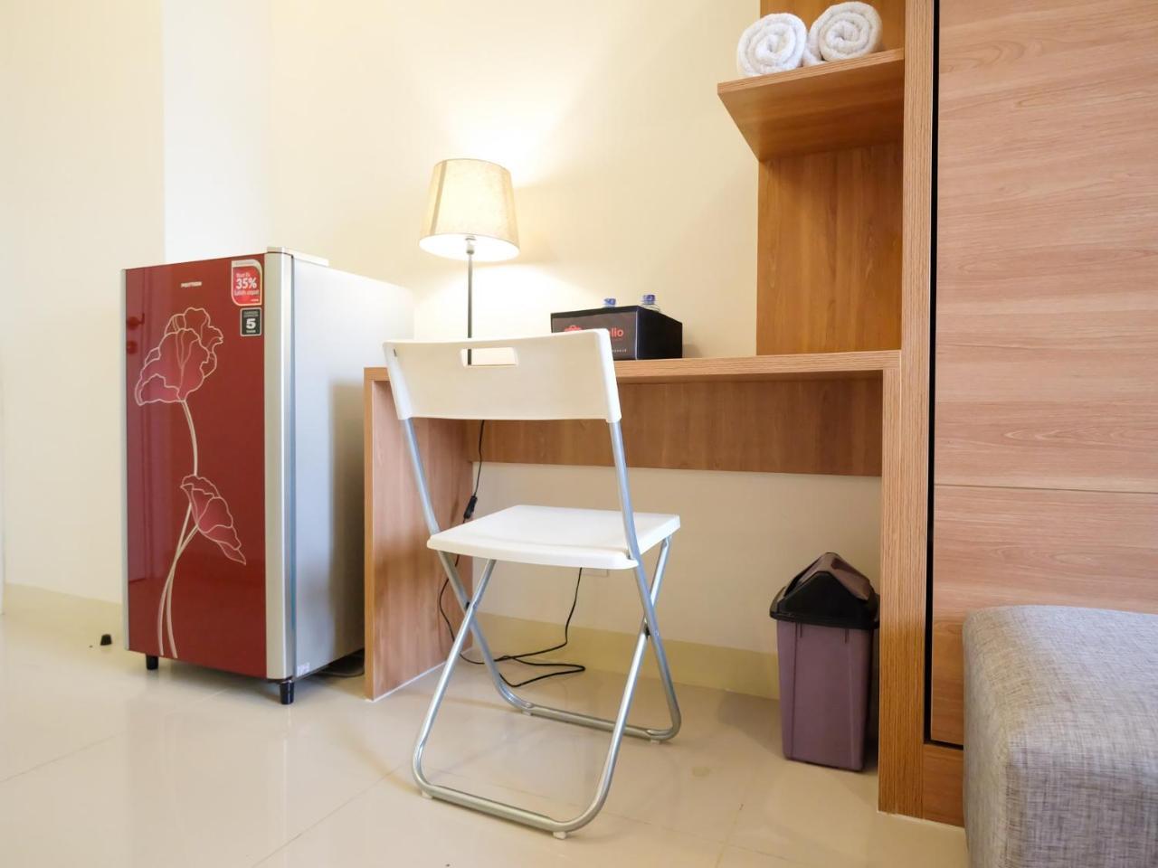 Modern Studio At Green Pramuka City Apartment Near To Shopping Center By Travelio Джакарта Екстериор снимка